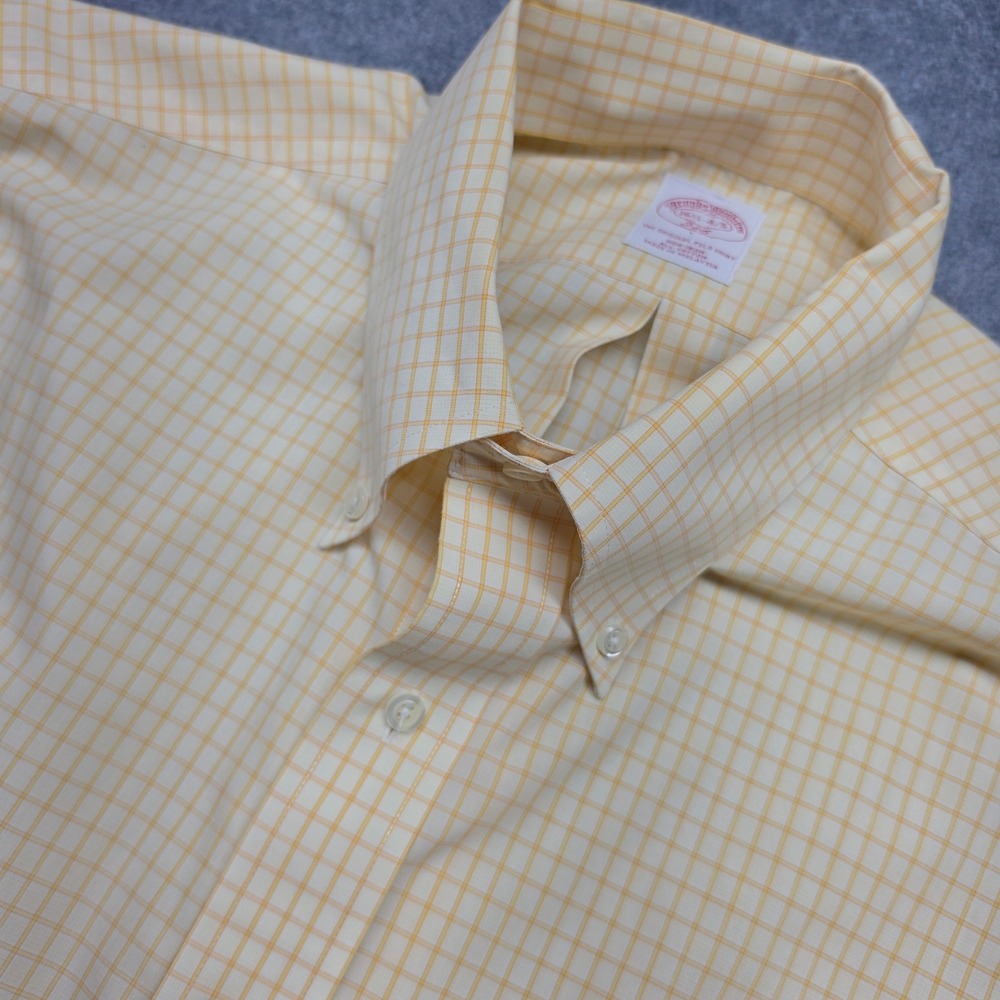 Brooks Brothers 346 Mens Dress Shirt 16.5 34/35 Yellow Tattersall Non-Iron